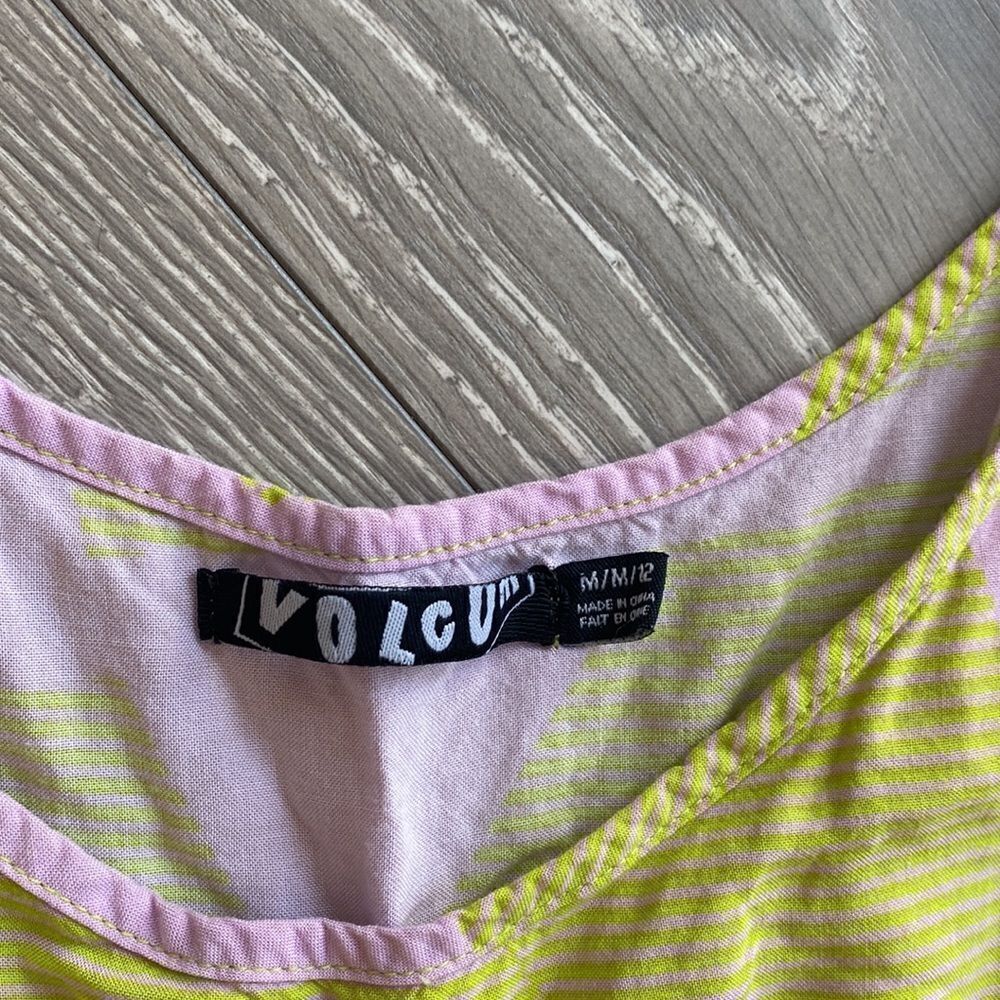 Volcom Crop Tank Top - Picture 2 of 2